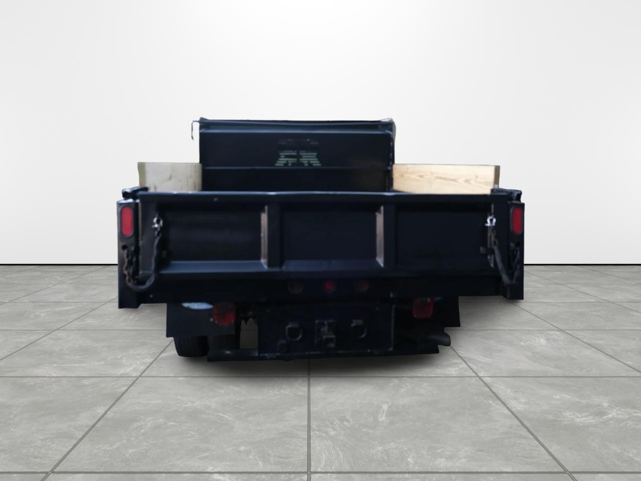 Ford Super Duty F-350 DRW 4WD Reg Cab 141" WB 60" CA XL 2014
