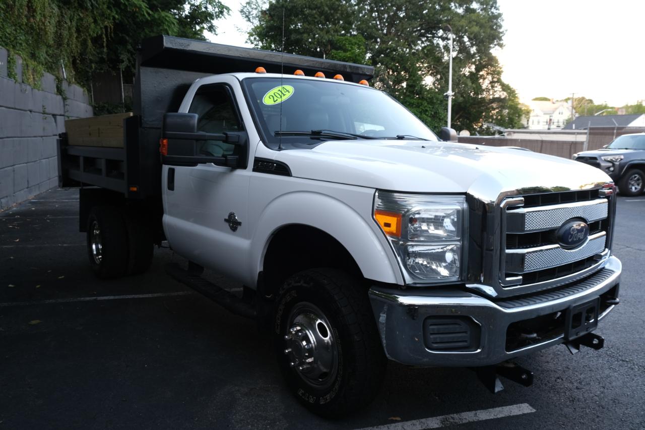 Ford Super Duty F-350 DRW 4WD Reg Cab 141" WB 60" CA XL 2014