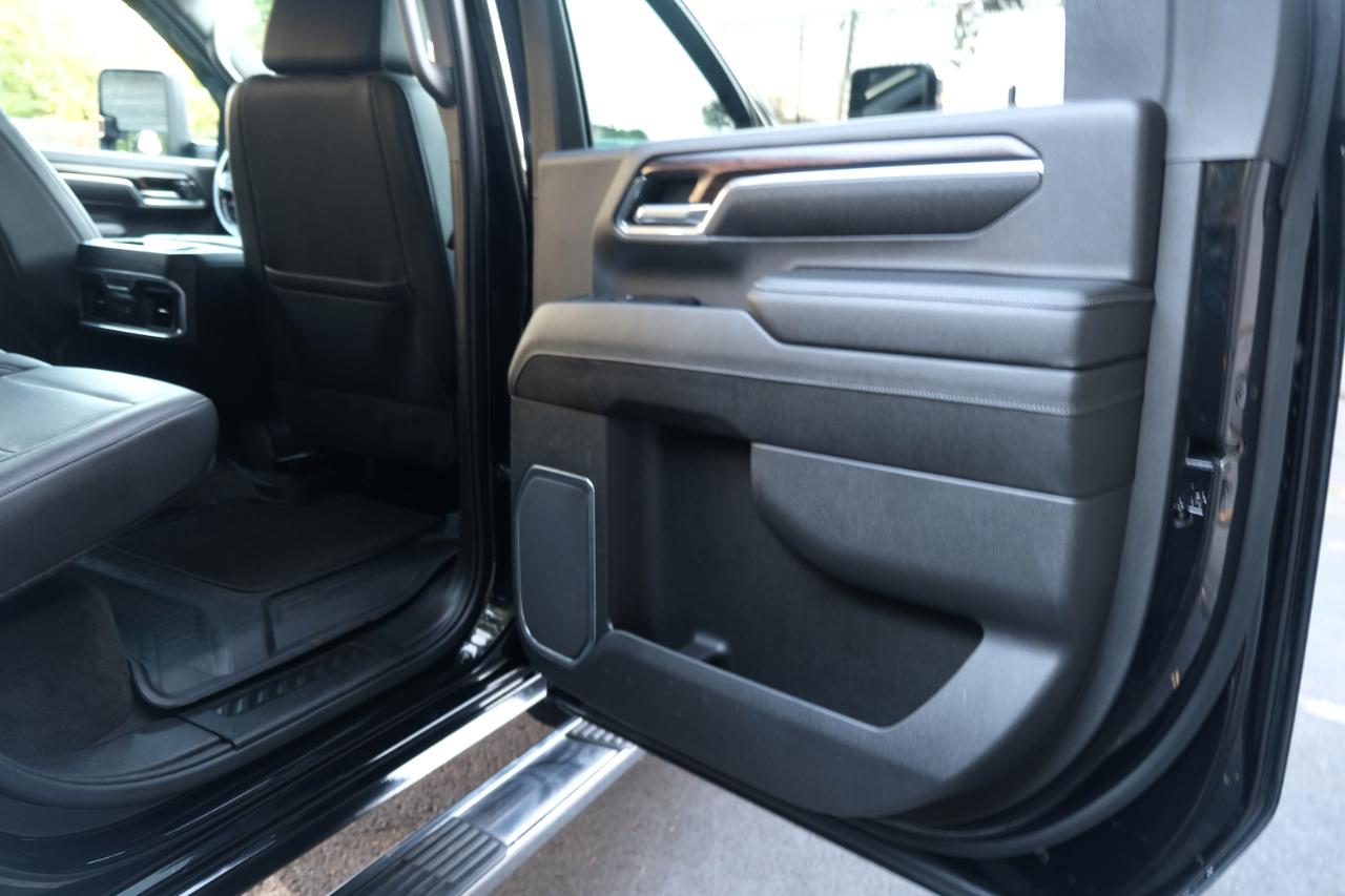 GMC Sierra 2500HD 4WD Crew Cab 159" SLT 2024