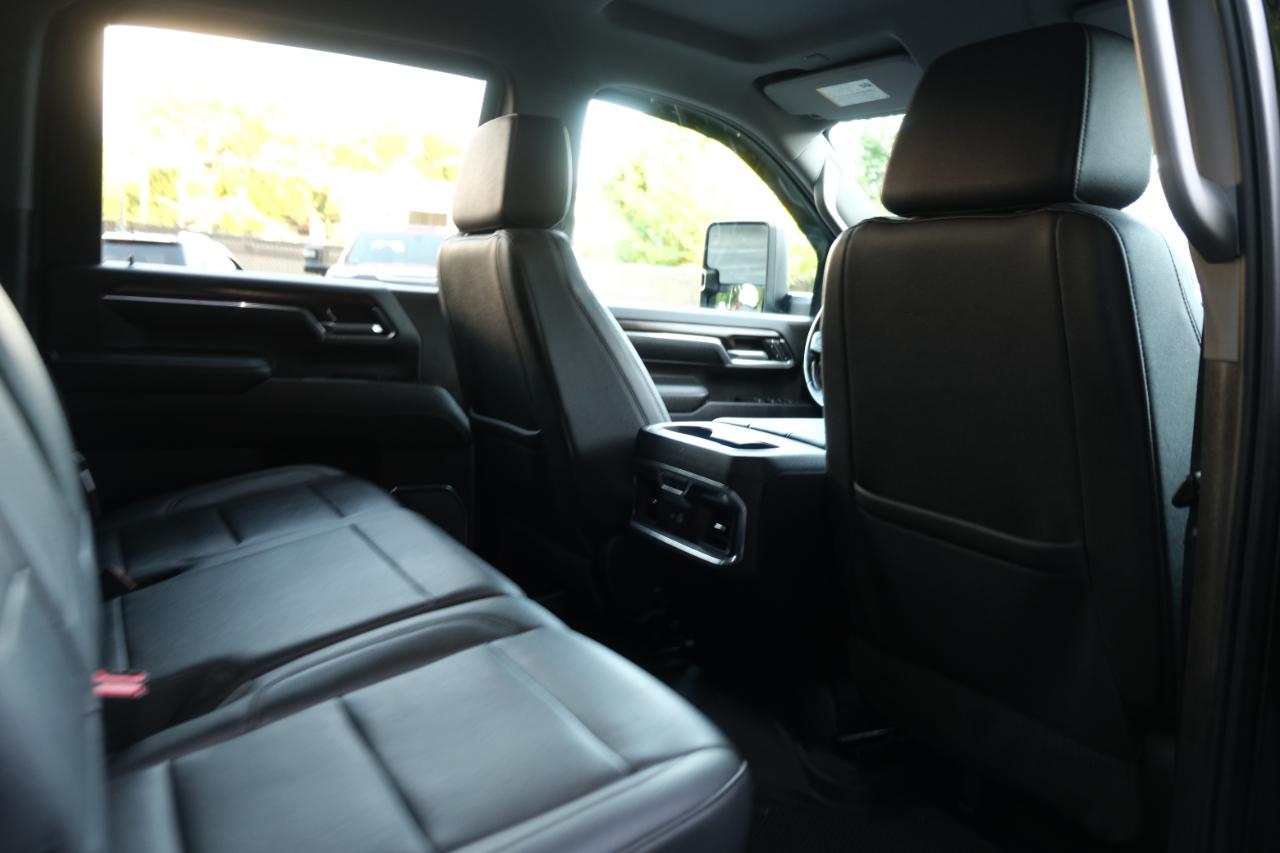 GMC Sierra 2500HD 4WD Crew Cab 159" SLT 2024