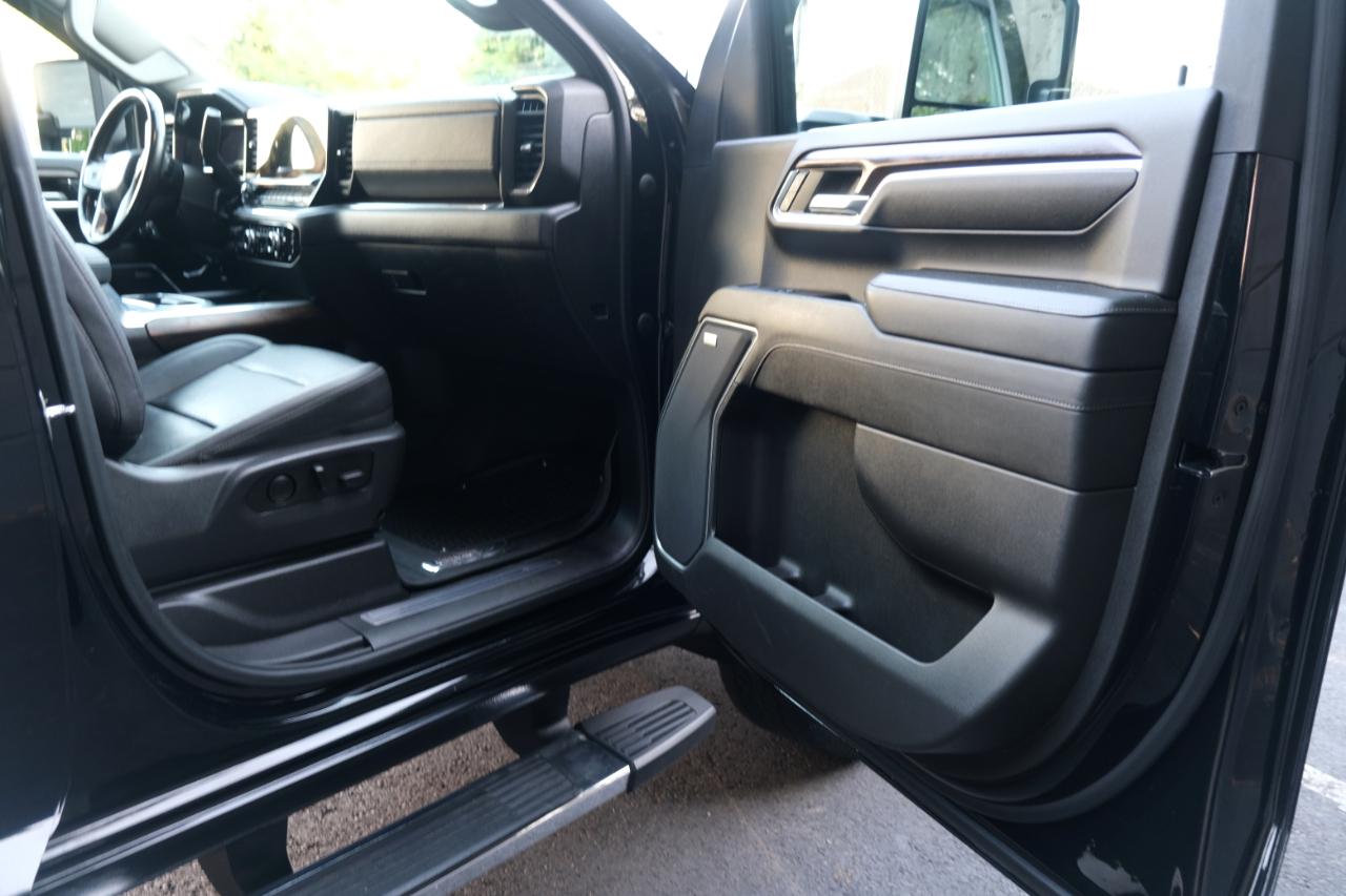 GMC Sierra 2500HD 4WD Crew Cab 159" SLT 2024