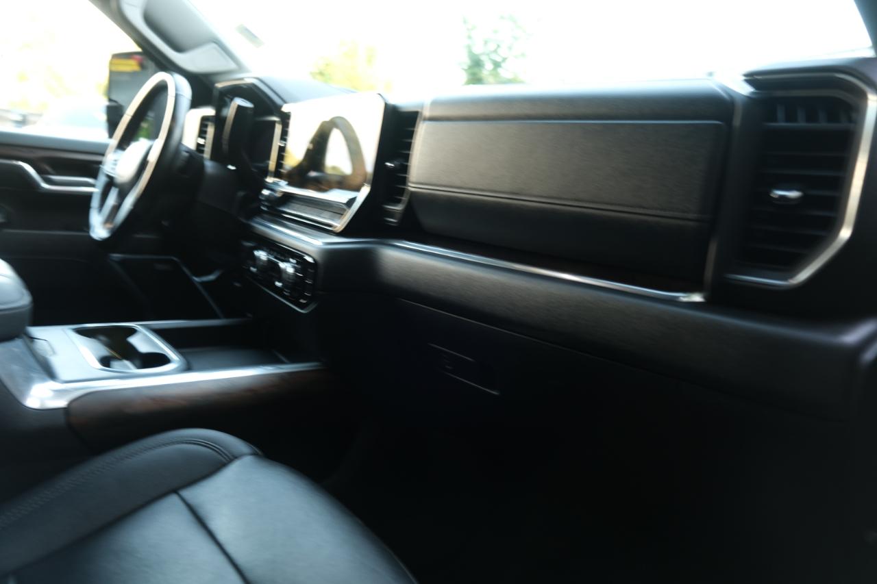 GMC Sierra 2500HD 4WD Crew Cab 159" SLT 2024