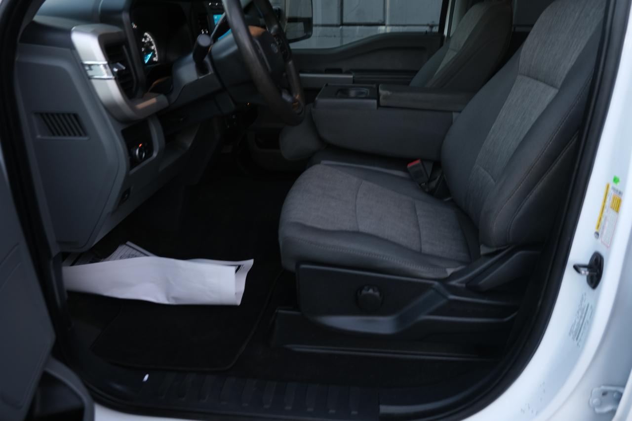 Ford Super Duty F-350 SRW XLT 4WD Crew Cab 179" WB 60" CA 2023
