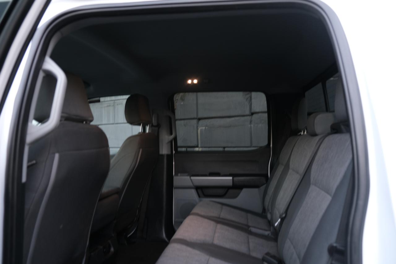 Ford Super Duty F-350 SRW XLT 4WD Crew Cab 179" WB 60" CA 2023
