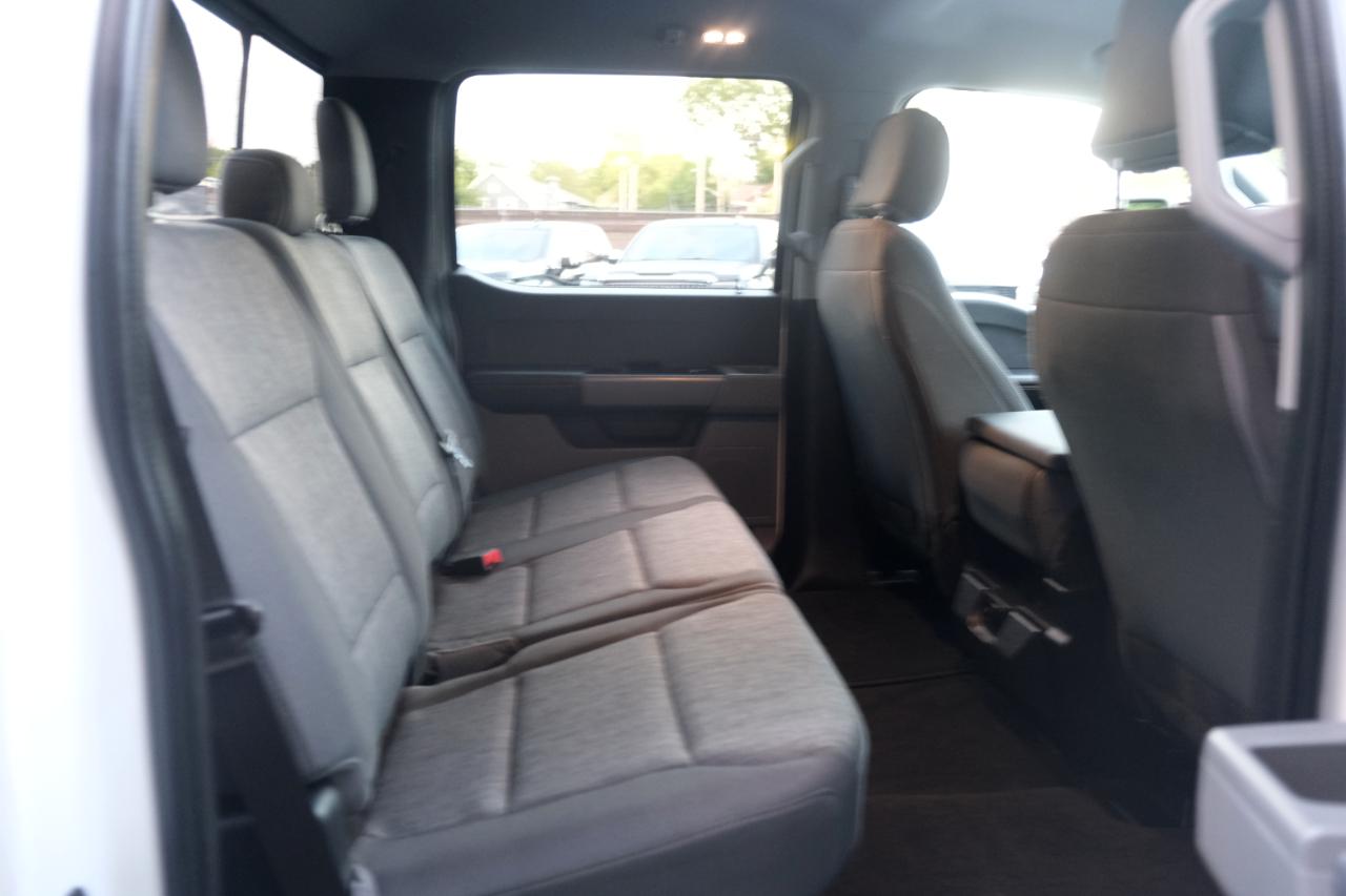 Ford Super Duty F-350 SRW XLT 4WD Crew Cab 179" WB 60" CA 2023