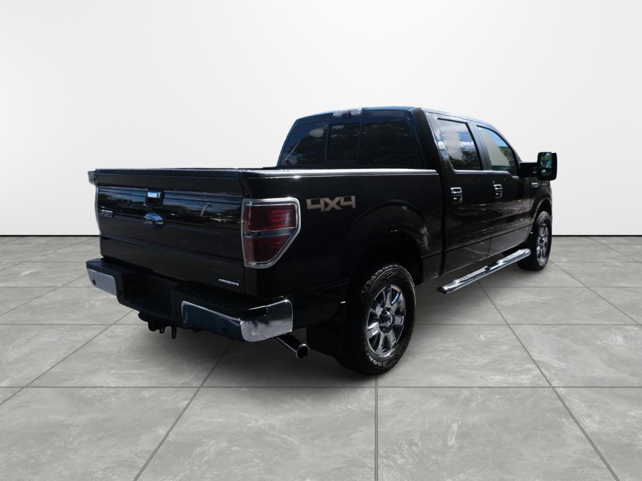 Ford F-150 4WD SuperCrew 145" XL 2013