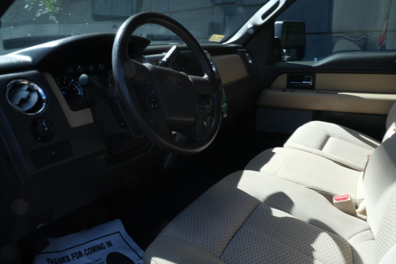Ford F-150 4WD SuperCrew 145" XL 2013