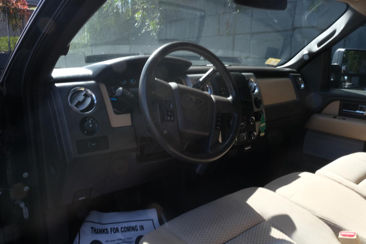 Ford F-150 4WD SuperCrew 145" XL 2013