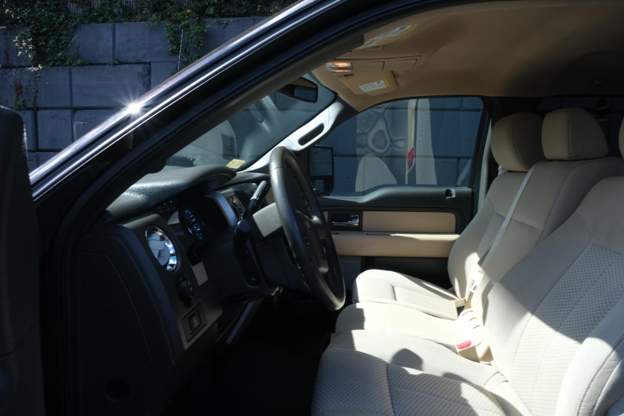 Ford F-150 4WD SuperCrew 145" XL 2013
