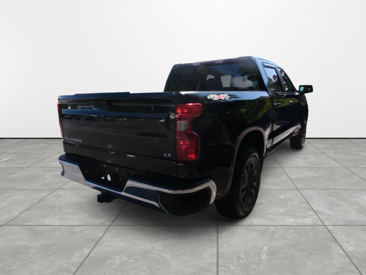Chevrolet Silverado 1500 4WD Crew Cab 147" LT w/1LT 2021
