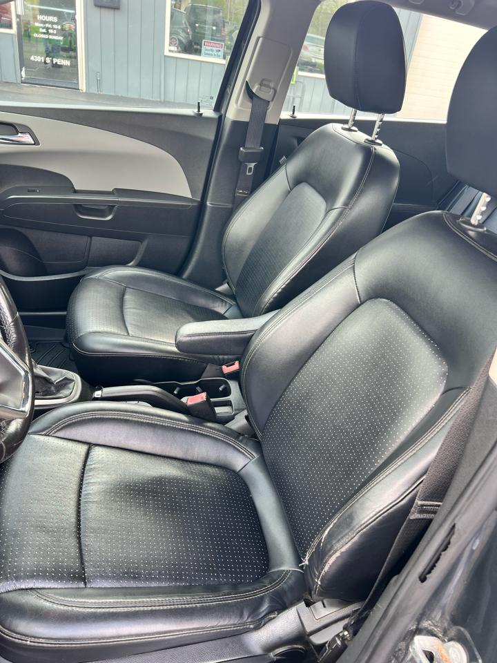 Chevrolet Sonic 5dr HB Manual LTZ 2013
