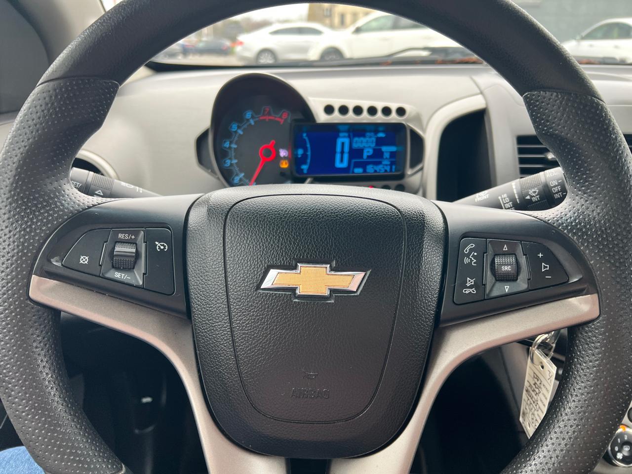 Chevrolet Sonic 5dr HB LT 2LT 2012