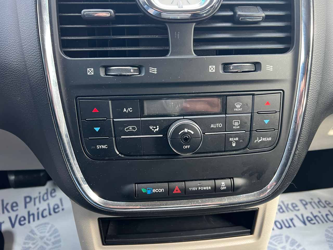 Chrysler Town & Country 4dr Wgn Touring 2016 Chrysler Town & Country 4dr Wgn Touring 2016