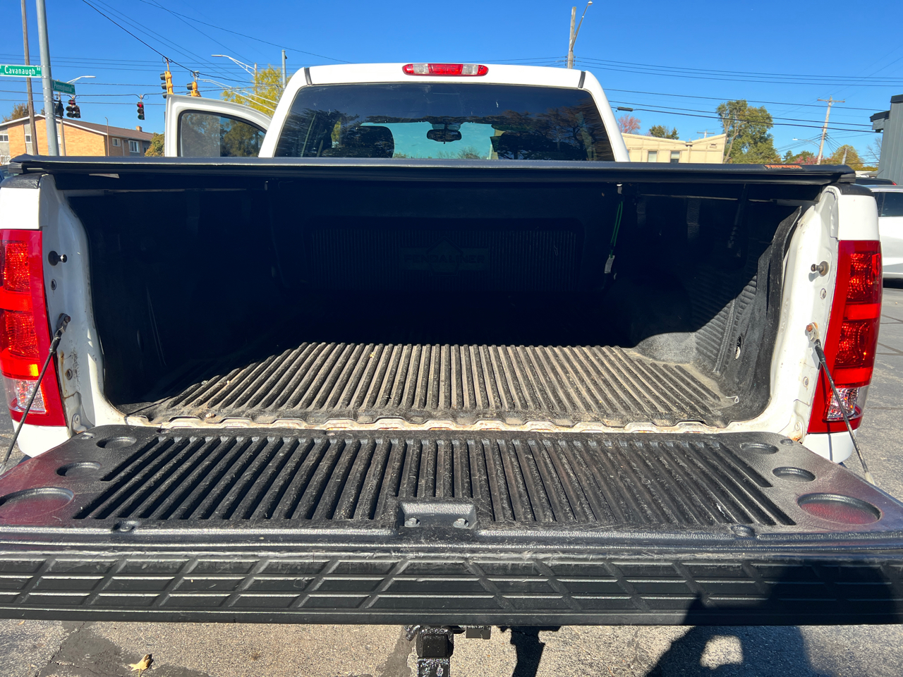 GMC Sierra 1500 4WD Crew Cab 143.5" SL 2013 GMC Sierra 1500 4WD Crew Cab 143.5" SL 2013