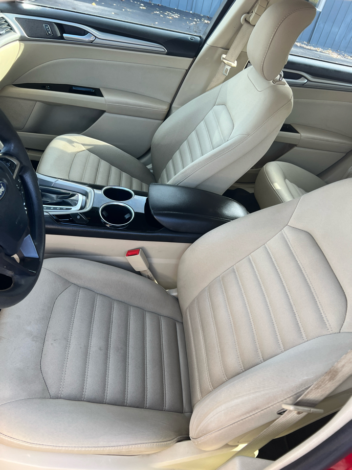 Ford Fusion 4dr Sdn SE FWD 2013 Ford Fusion 4dr Sdn SE FWD 2013