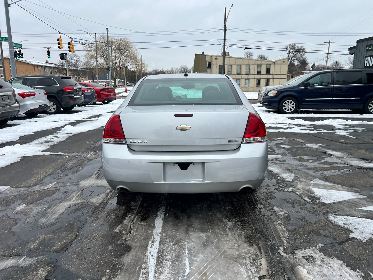 Chevrolet Impala 4dr Sdn LS Retail 2012