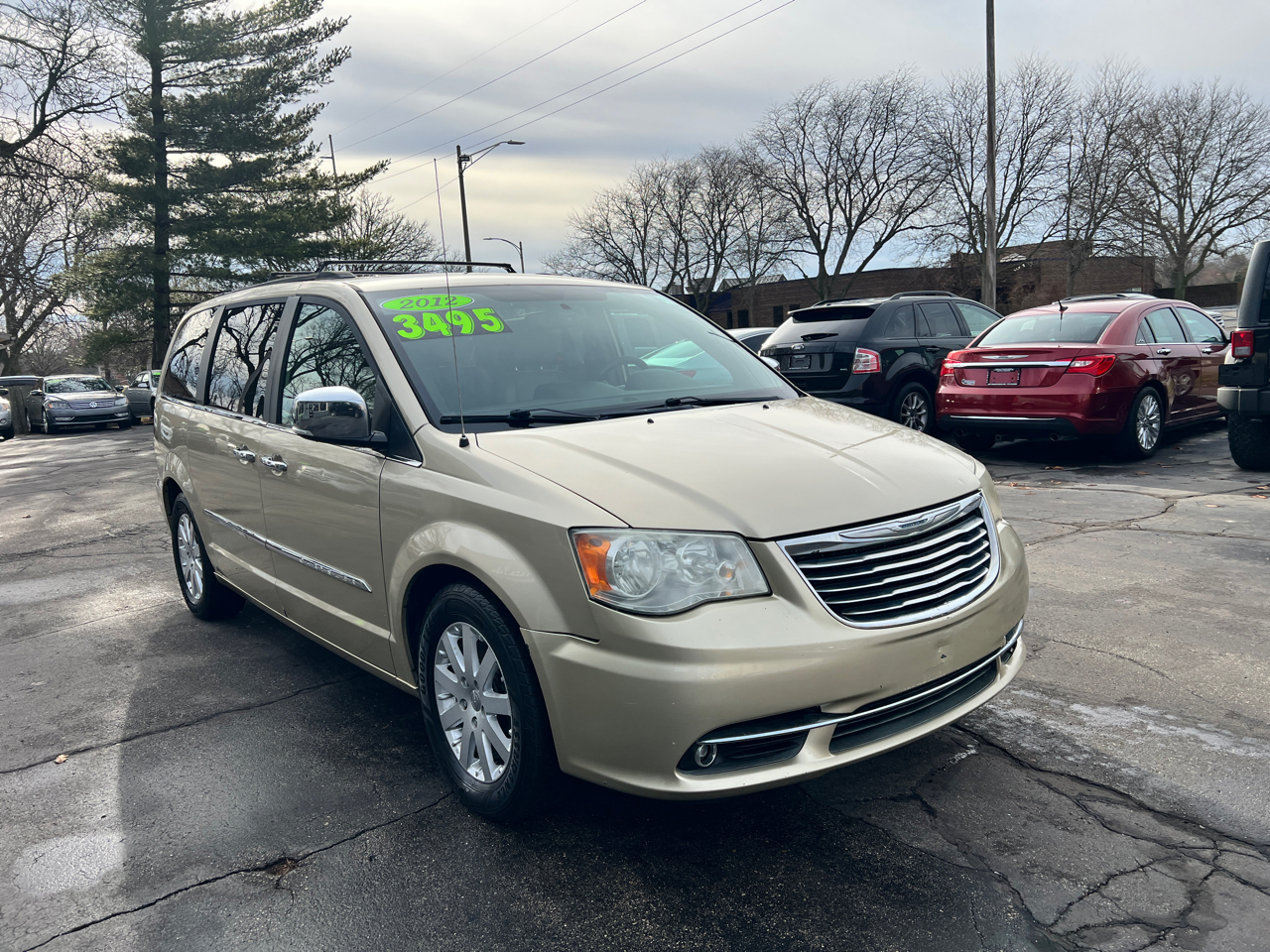 Chrysler Town & Country 4dr Wgn Touring-L 2012