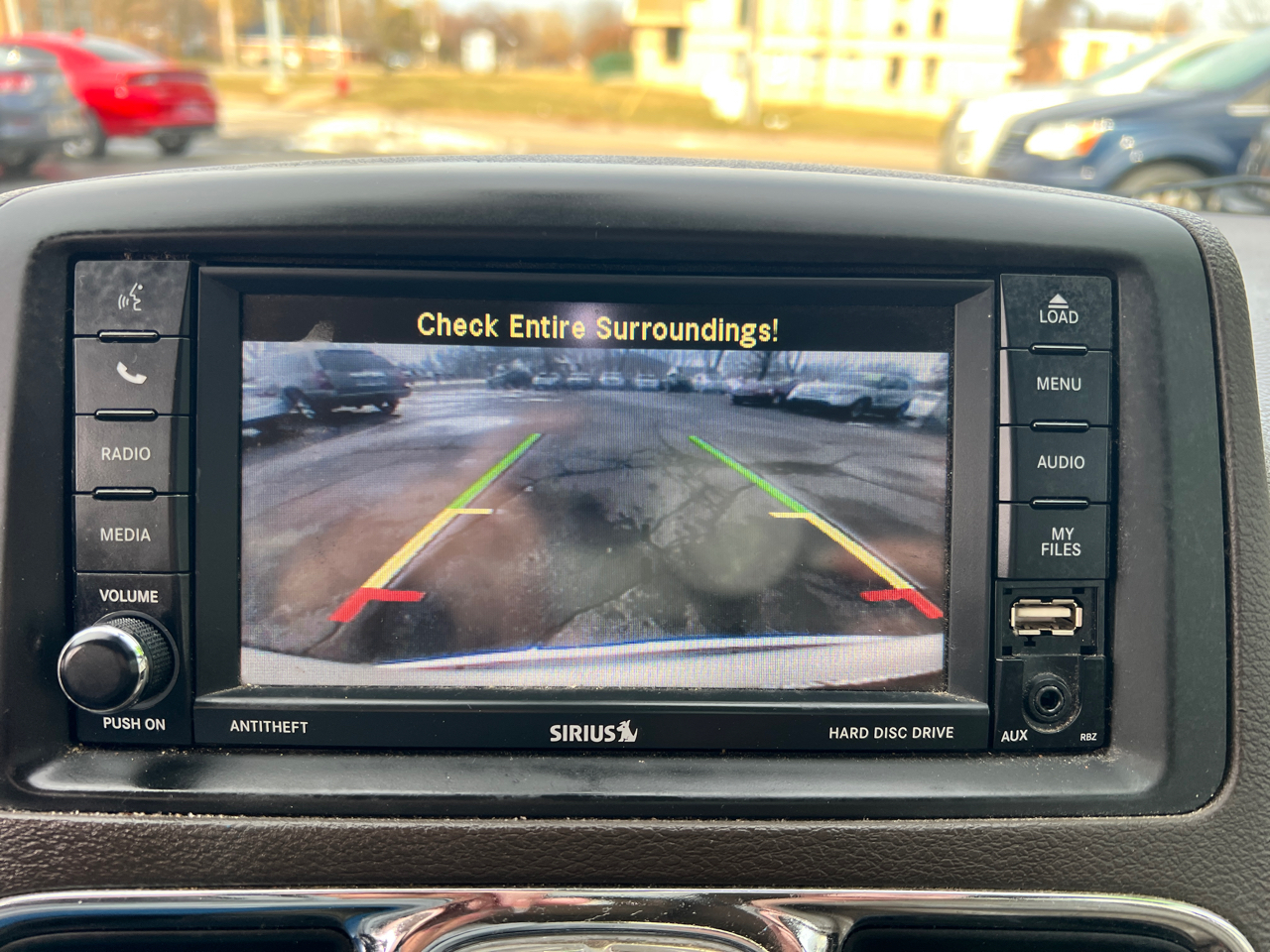 Chrysler Town & Country 4dr Wgn Touring-L 2012