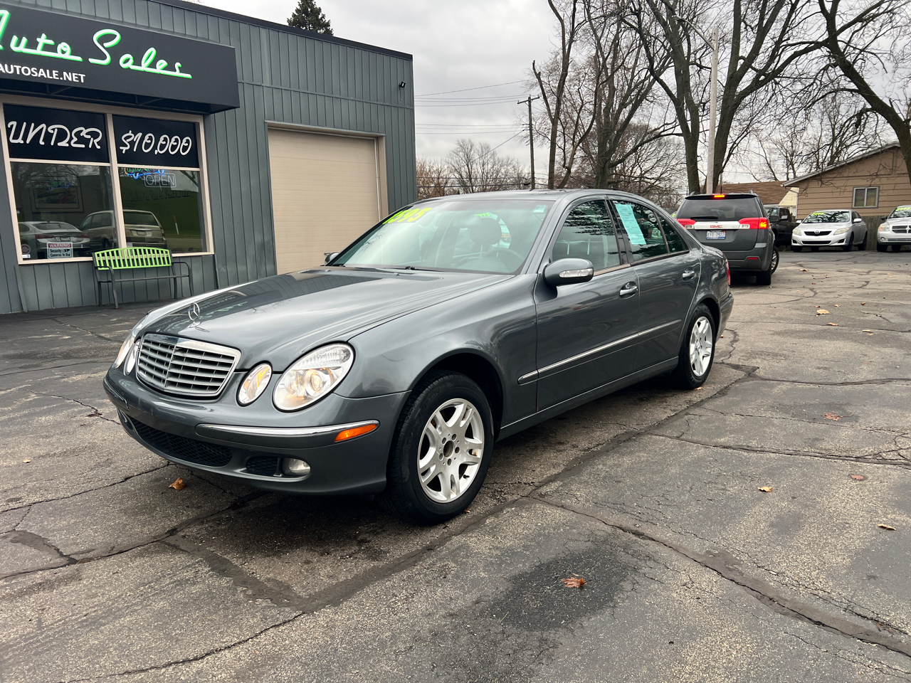 Mercedes-Benz E-Class 4dr Sdn 3.2L 4MATIC *Ltd Avail* 2005