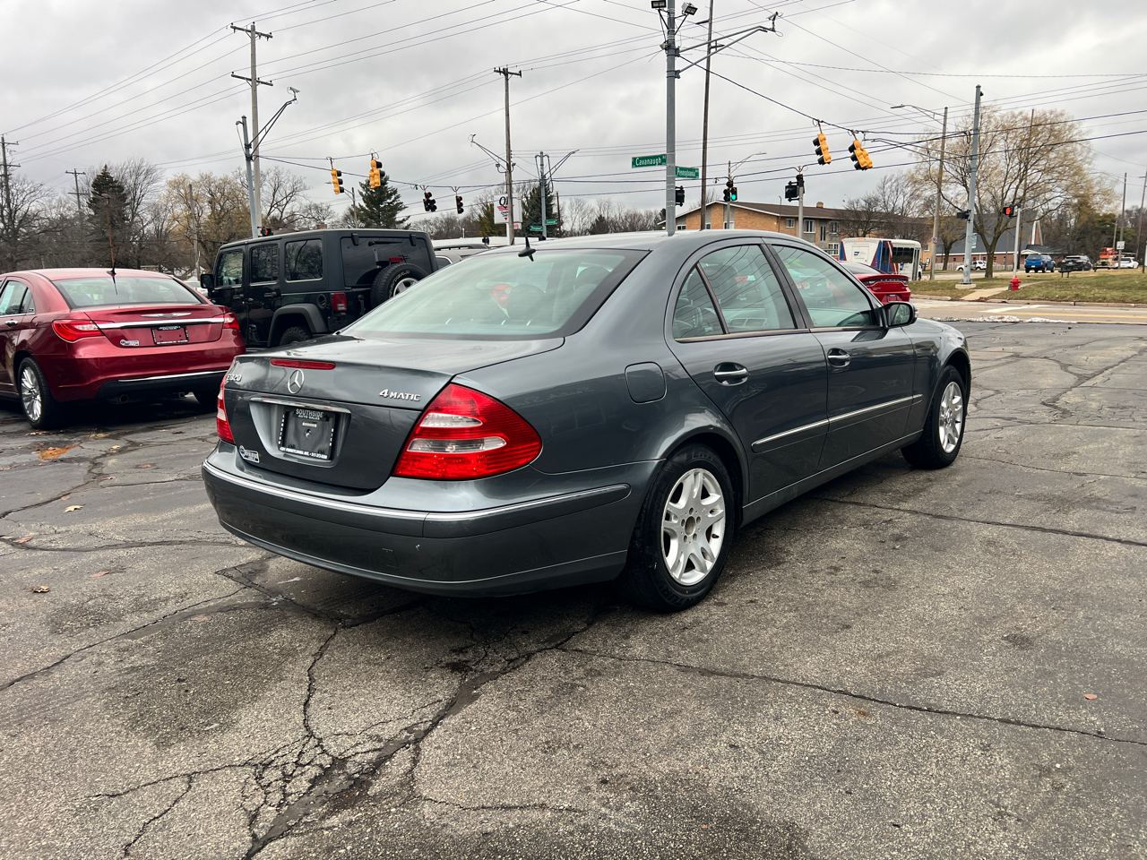 Mercedes-Benz E-Class 4dr Sdn 3.2L 4MATIC *Ltd Avail* 2005