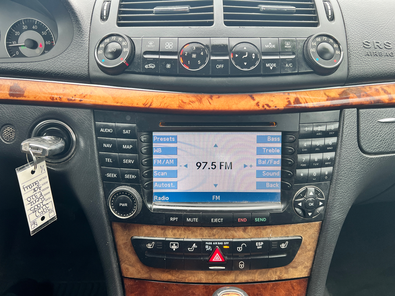 Mercedes-Benz E-Class 4dr Sdn 3.2L 4MATIC *Ltd Avail* 2005