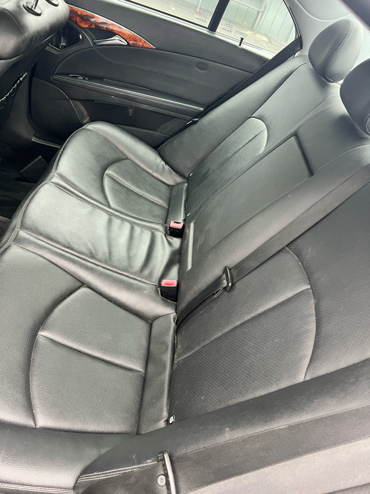 Mercedes-Benz E-Class 4dr Sdn 3.2L 4MATIC *Ltd Avail* 2005