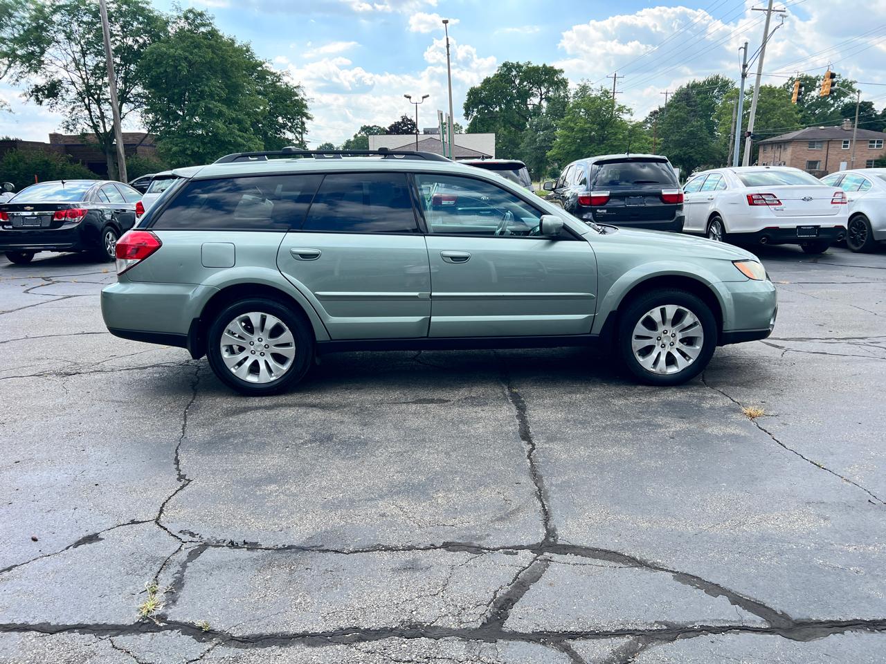 Subaru Outback 4dr H4 Auto Ltd 2009