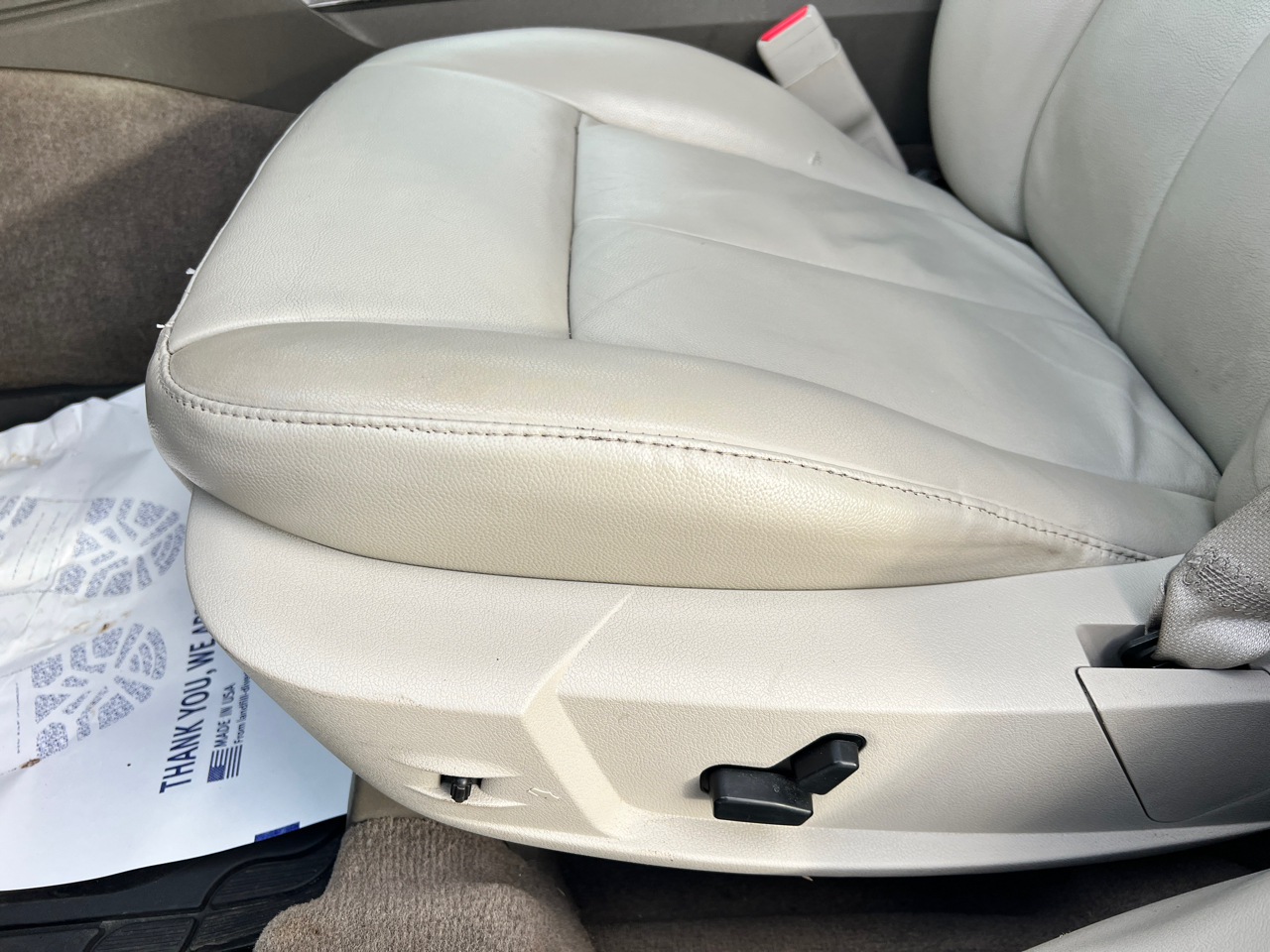 Chrysler 300 4dr Sdn Touring Signature AWD 2010