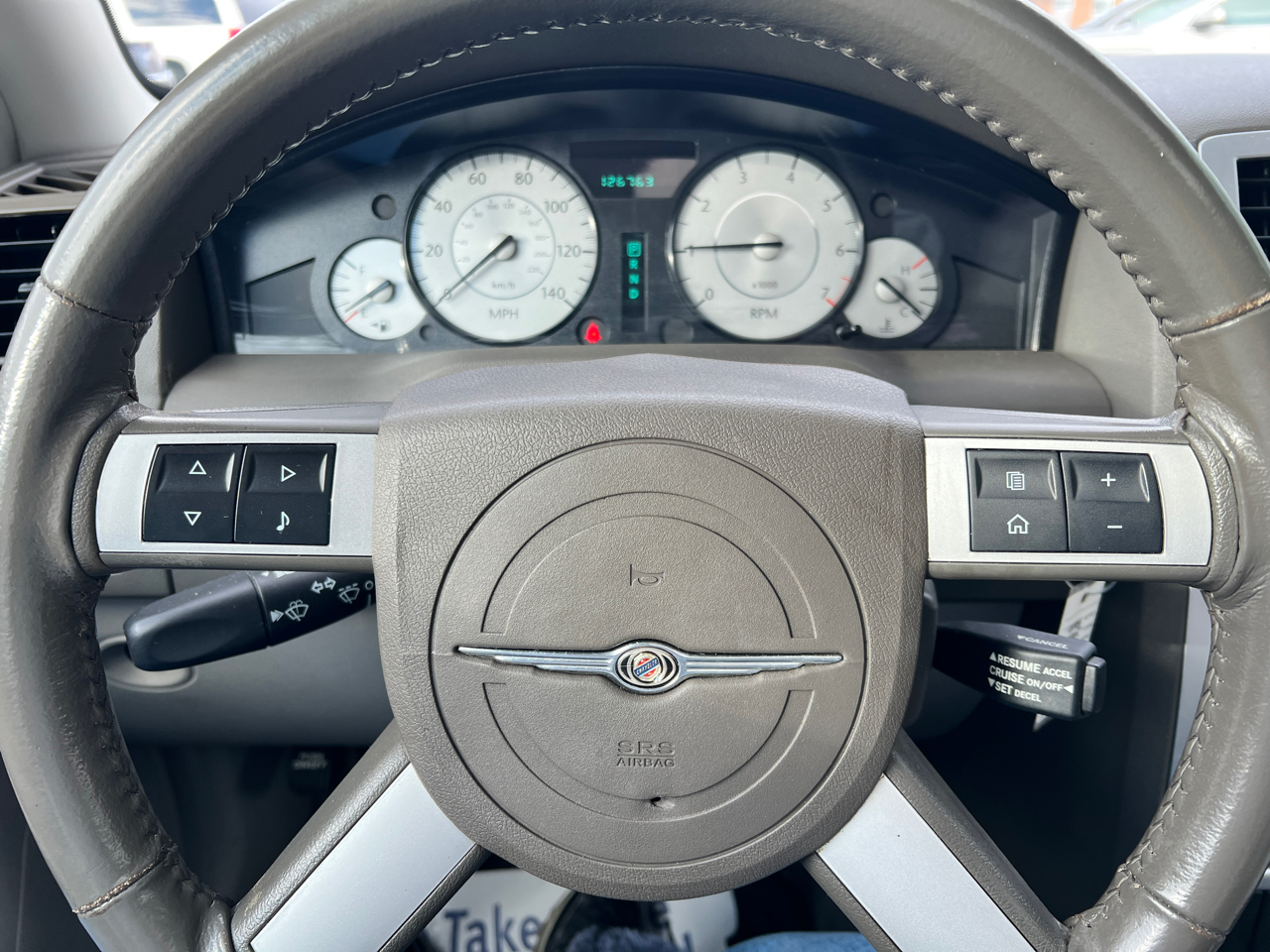 Chrysler 300 4dr Sdn Touring Signature AWD 2010