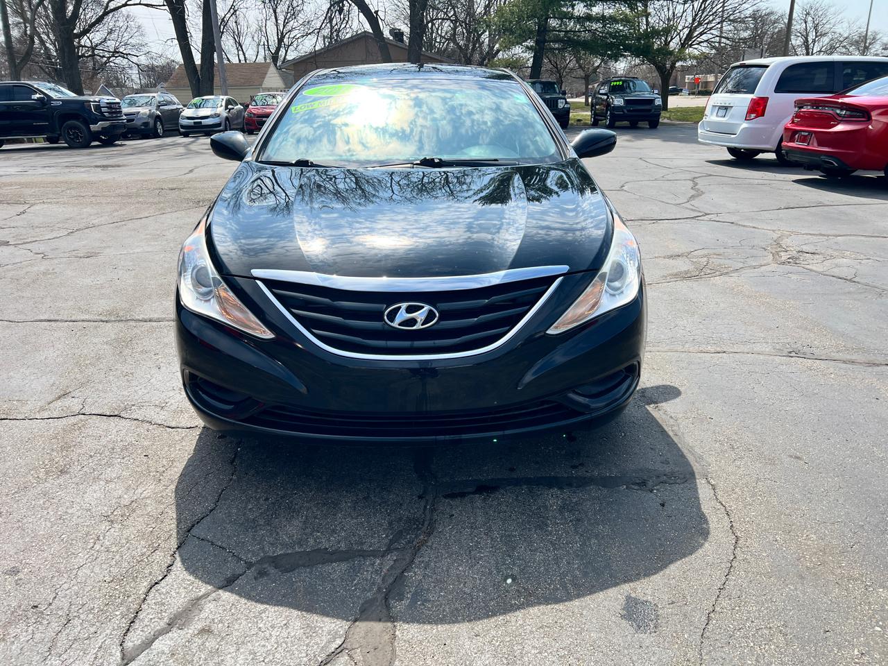 Hyundai Sonata 4dr Sdn 2.4L Auto GLS 2012