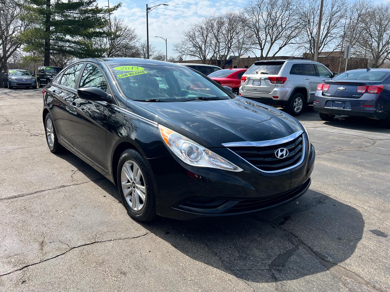 Hyundai Sonata 4dr Sdn 2.4L Auto GLS 2012