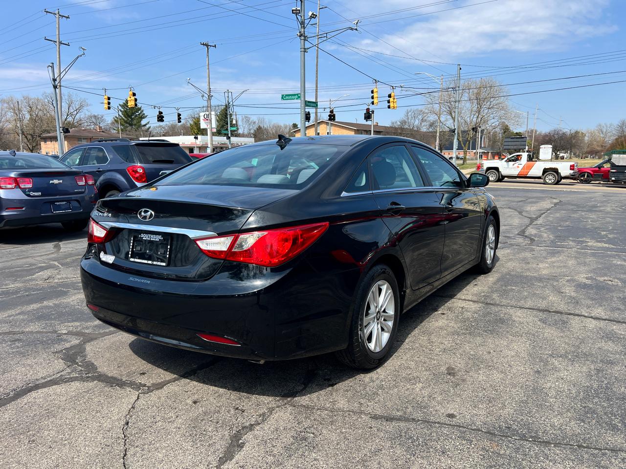 Hyundai Sonata 4dr Sdn 2.4L Auto GLS 2012