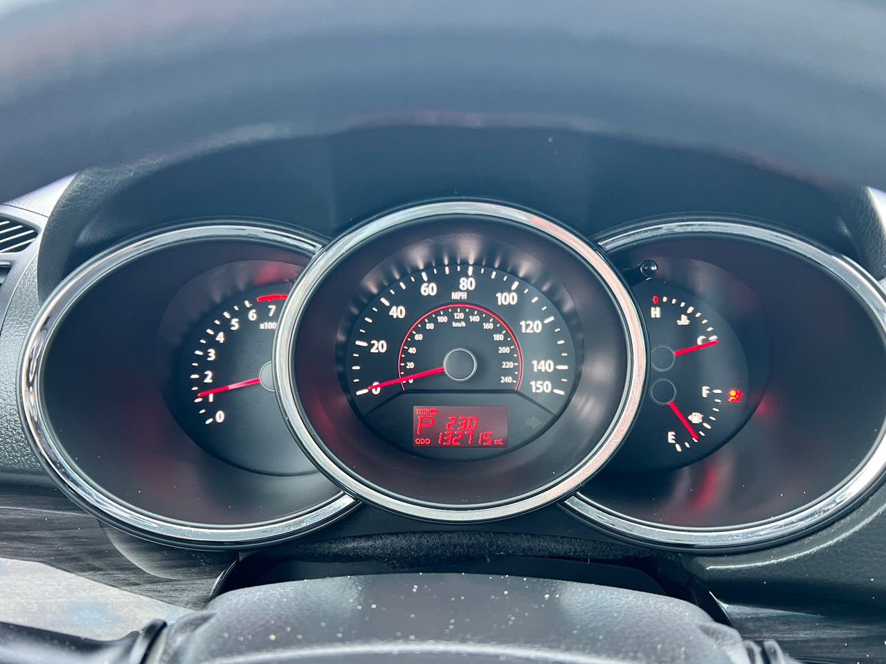 Kia Sorento 2WD 4dr I4 LX 2011