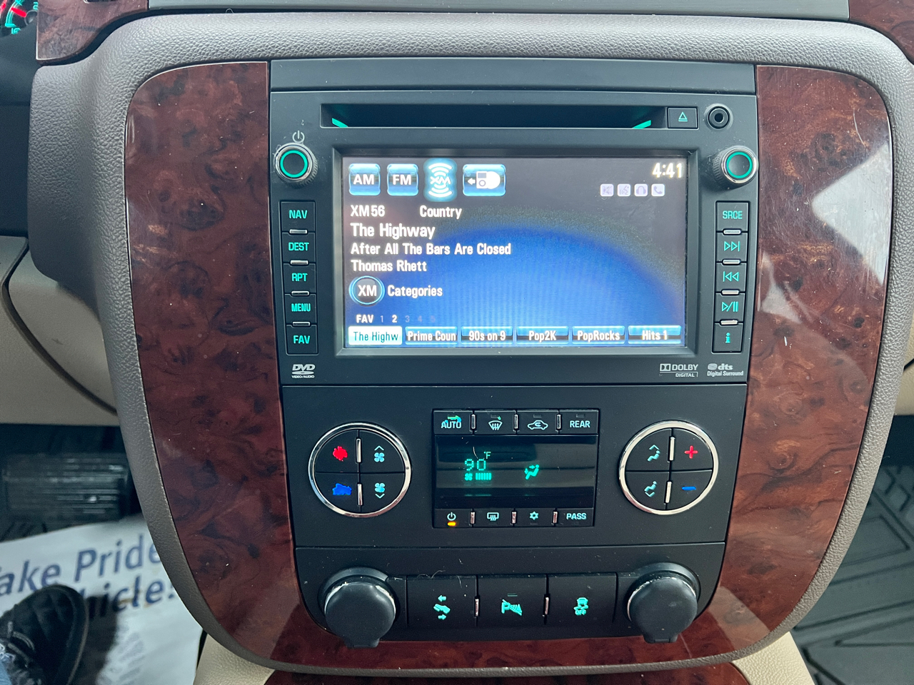 Chevrolet Suburban 4WD 4dr LTZ 2014