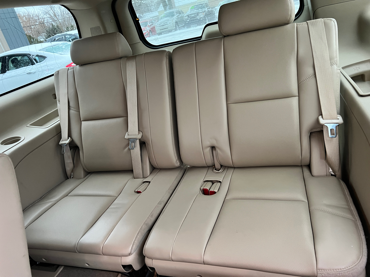 Chevrolet Suburban 4WD 4dr LTZ 2014