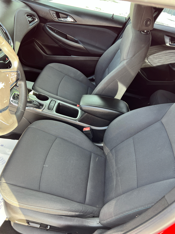 Chevrolet Cruze 4dr Sdn 1.4L LT w/1SD 2017