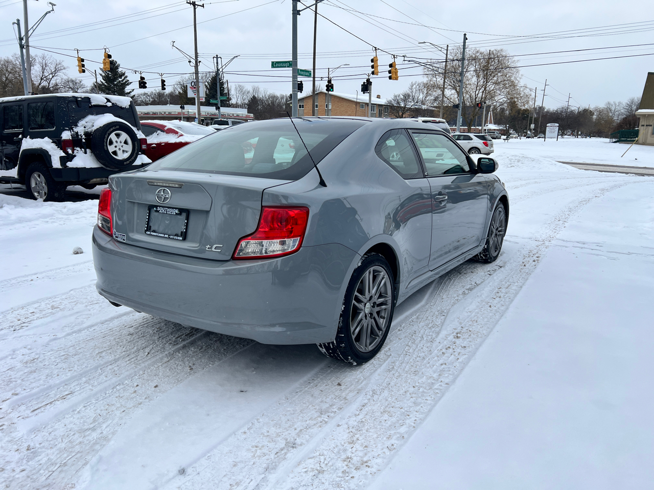 Scion tC Sports Coupe 4-Spd AT 2012