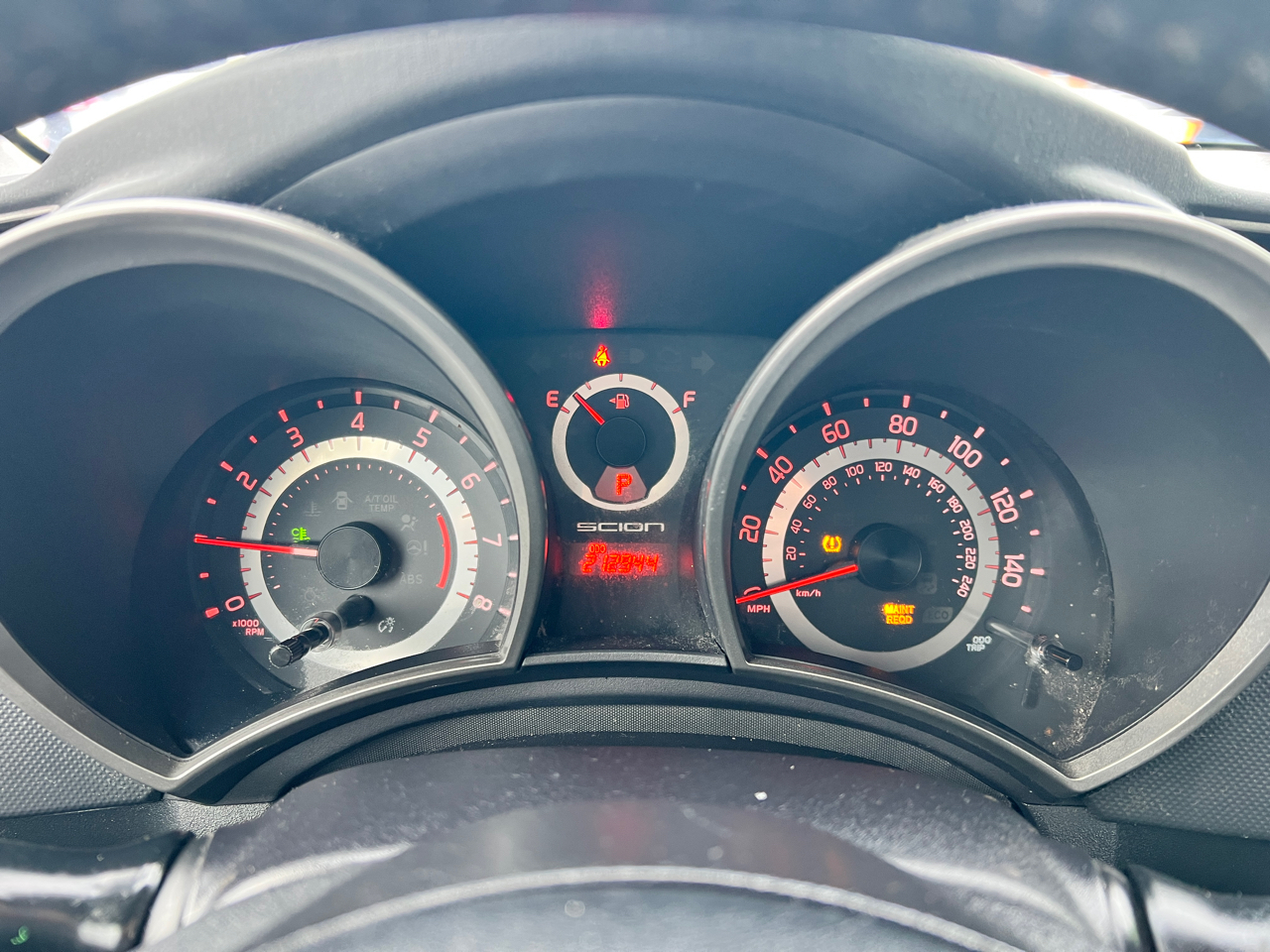 Scion tC Sports Coupe 4-Spd AT 2012