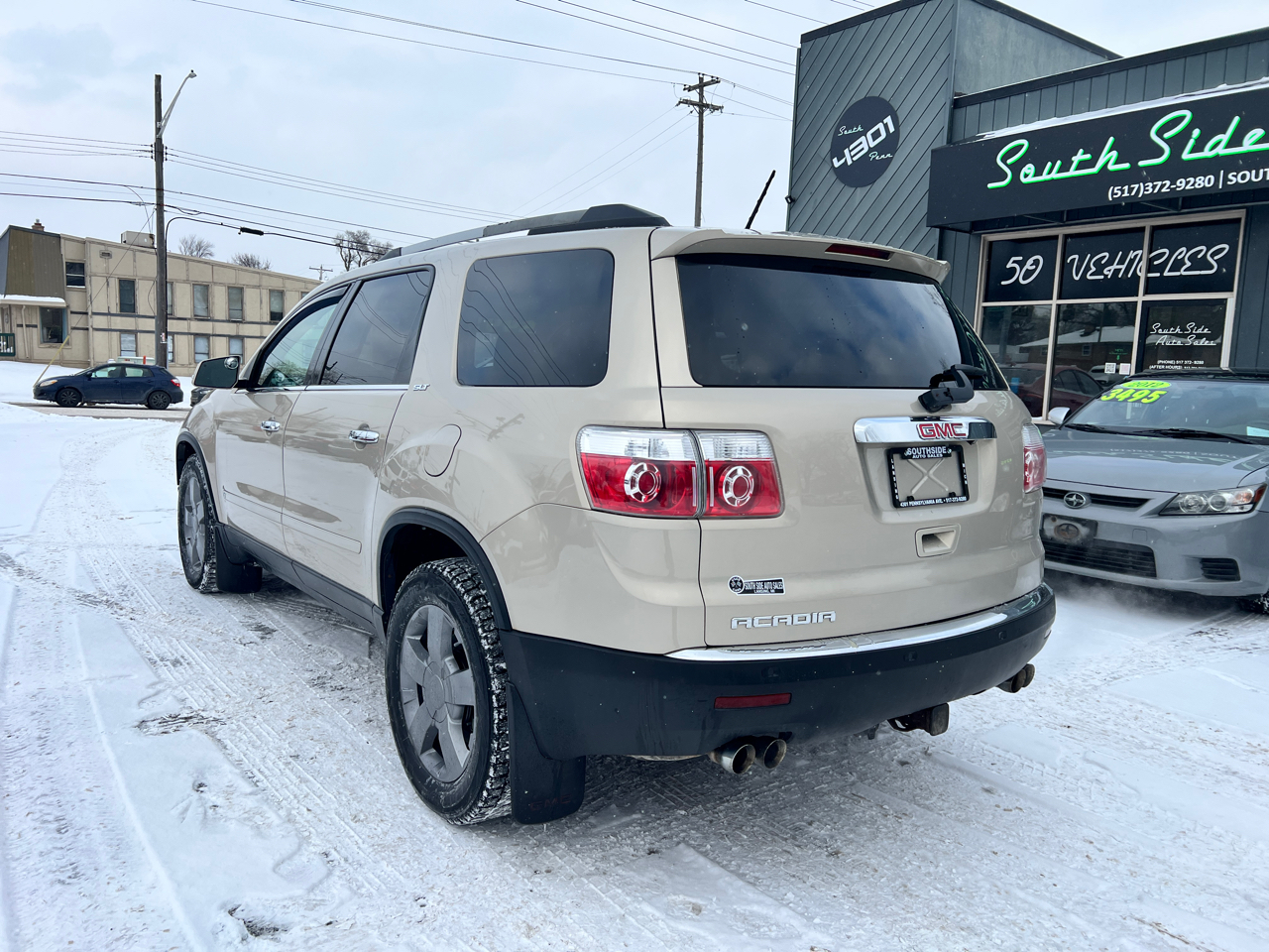 GMC Acadia FWD 4dr SLT1 2010