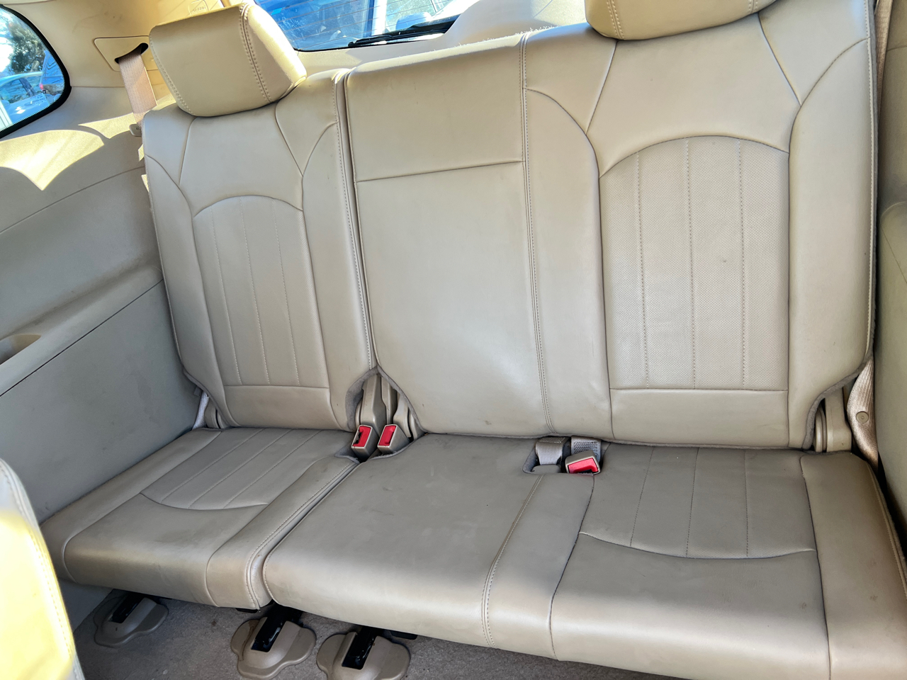 Buick Enclave FWD 4dr CXL 2009