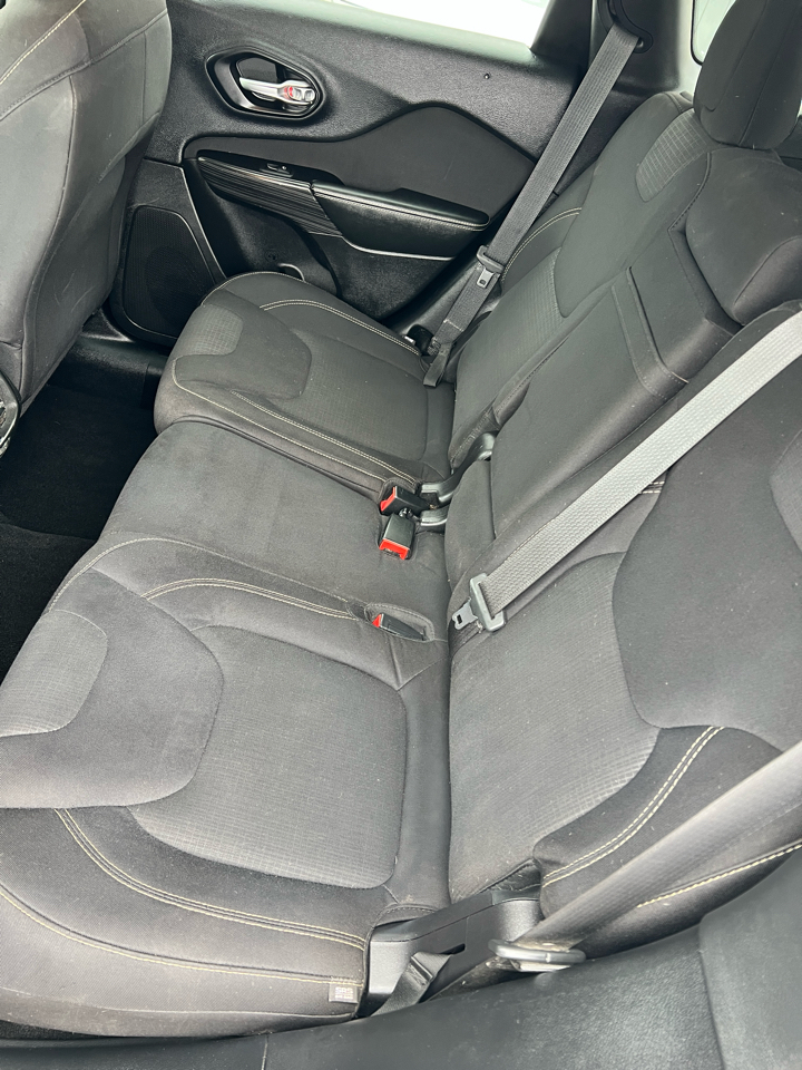 Jeep Cherokee 4WD 4dr Latitude 2015