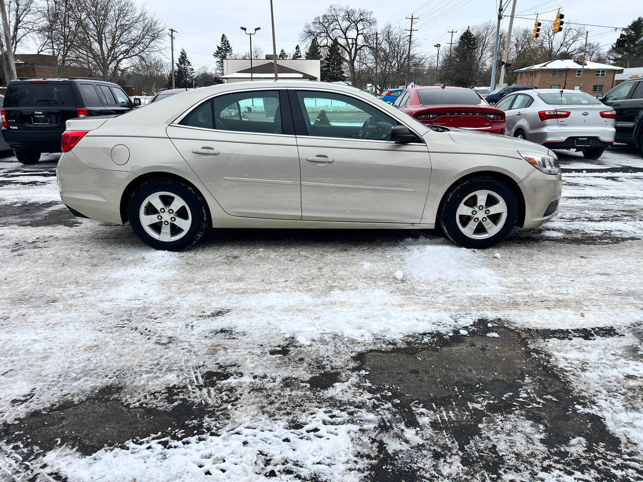 Chevrolet Malibu 4dr Sdn LS w/1LS 2014