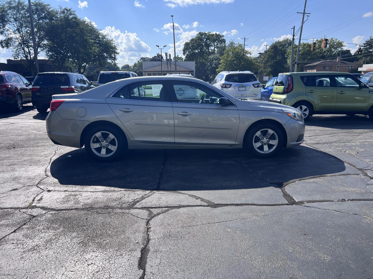 Chevrolet Malibu 4dr Sdn LS w/1LS 2014