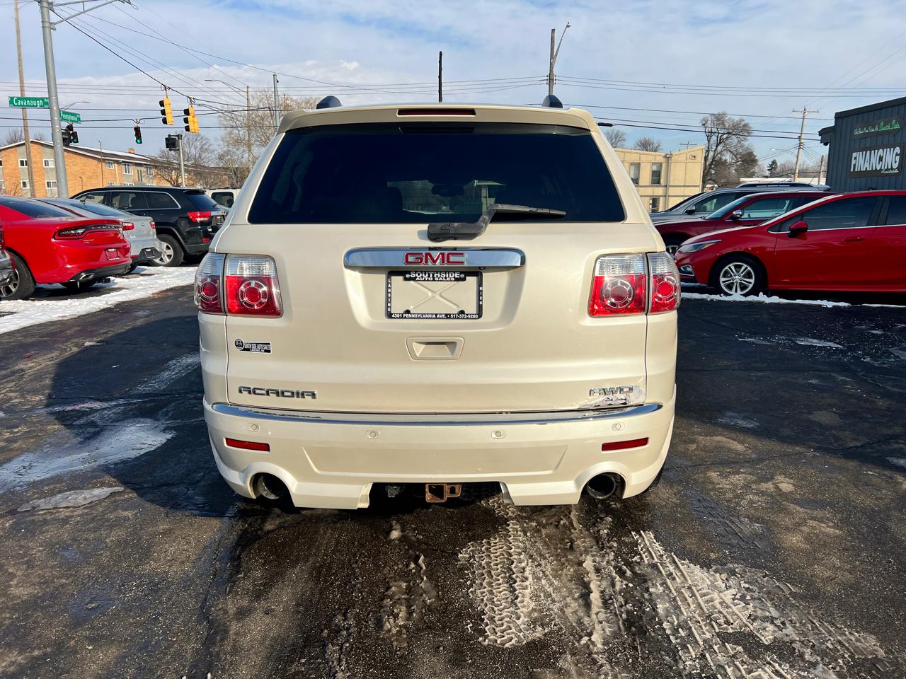 GMC Acadia AWD 4dr Denali 2011