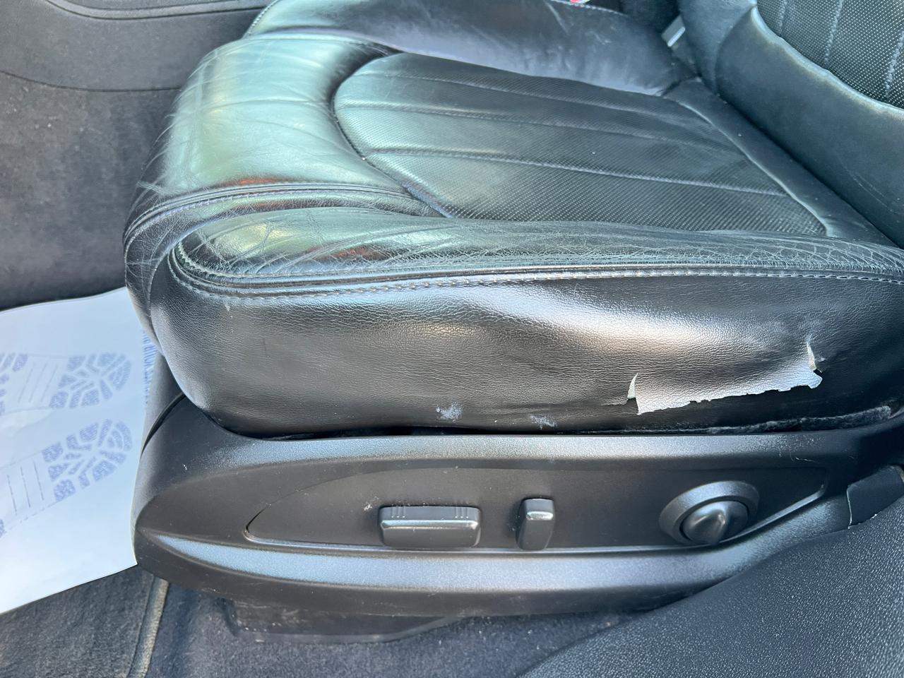 GMC Acadia AWD 4dr Denali 2011