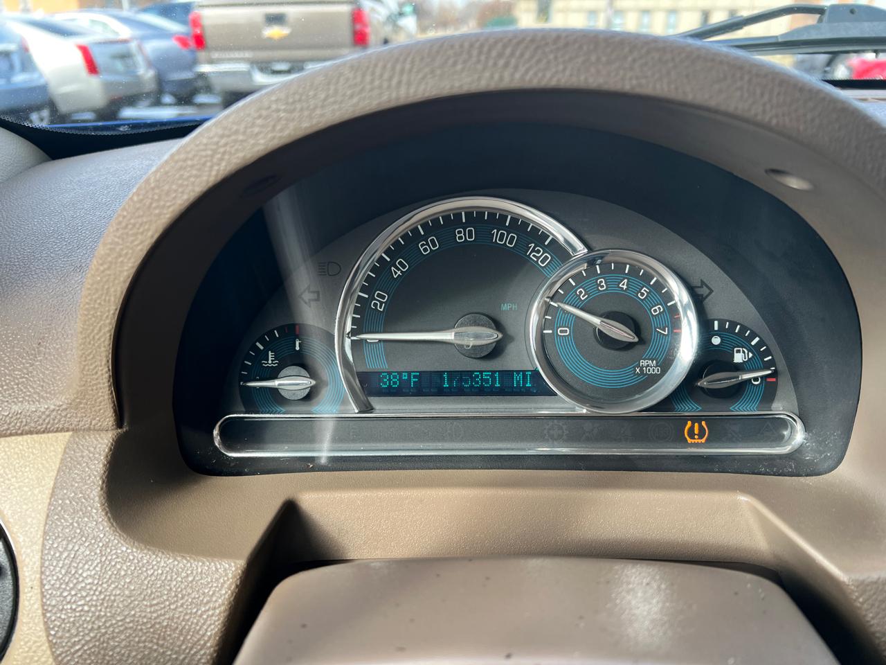 Chevrolet HHR FWD 4dr LS 2009