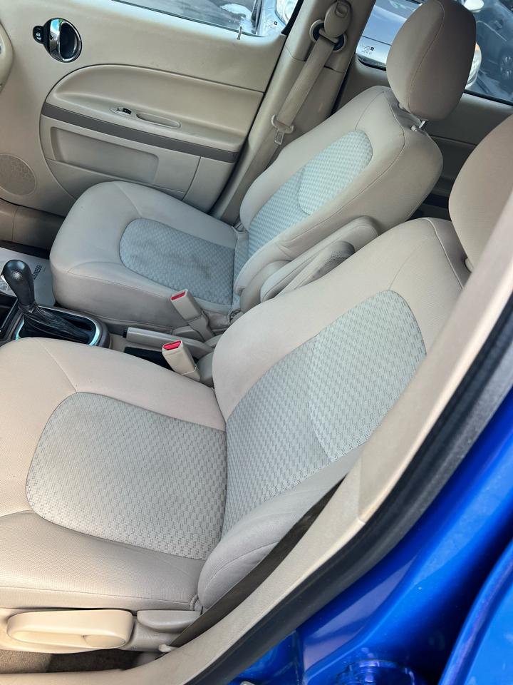 Chevrolet HHR FWD 4dr LS 2009