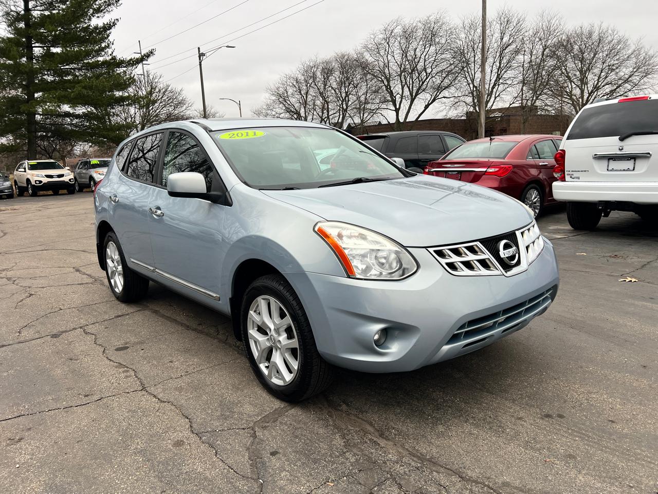 Nissan Rogue AWD 4dr SV 2011