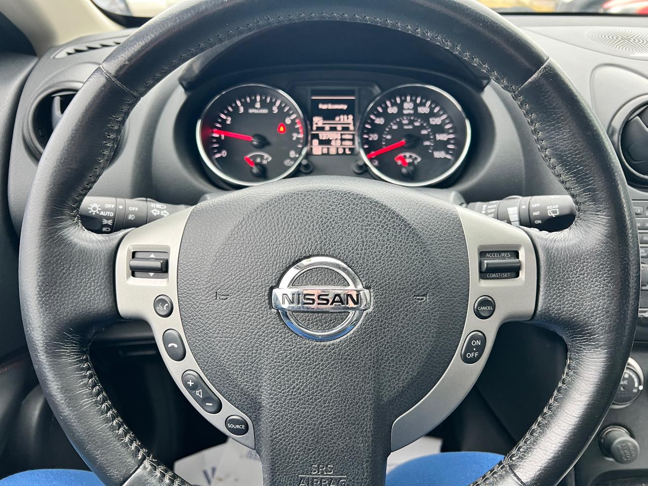 Nissan Rogue AWD 4dr SV 2011