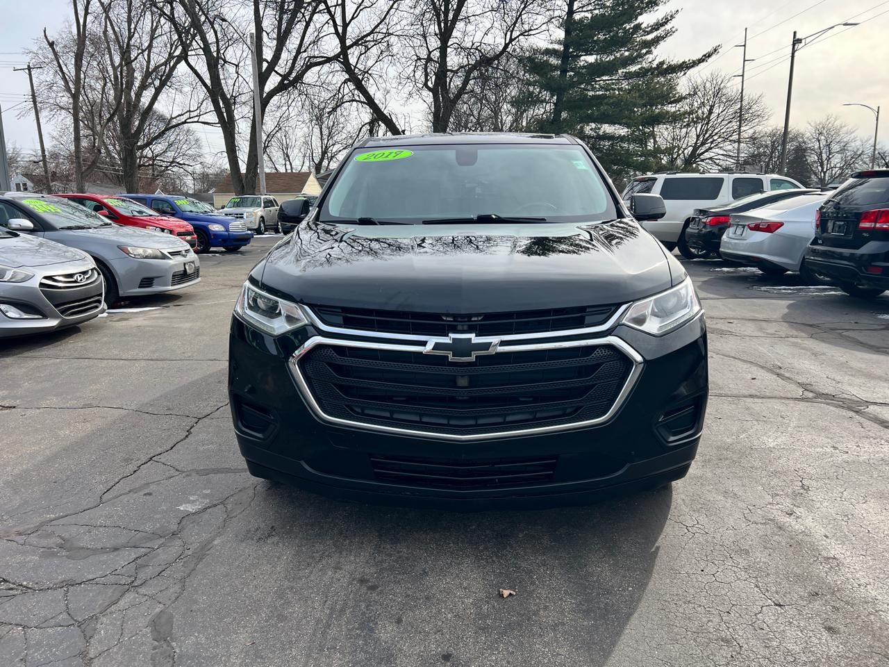 Chevrolet Traverse FWD 4dr LS w/1LS 2019